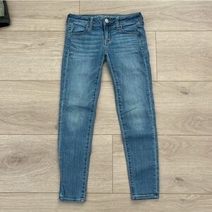 American Eagle Outfitters Light Blue Skinny Jeans